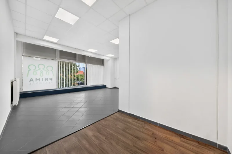 Priestor pre vaše podnikanie na prenájom priamo v centre Šale